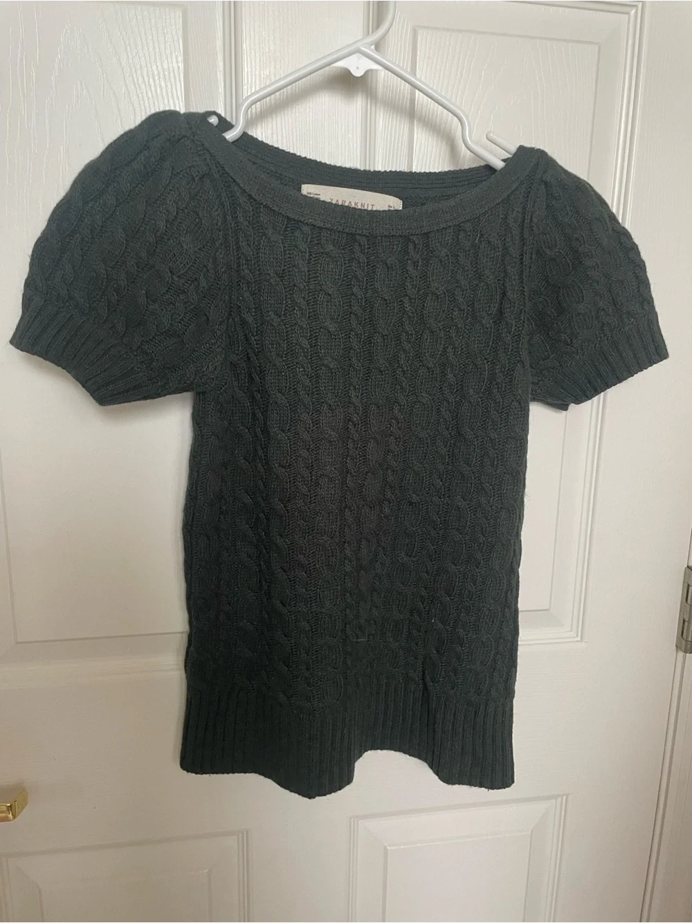 Cable-Knit Short Sleeve Sweater dark green